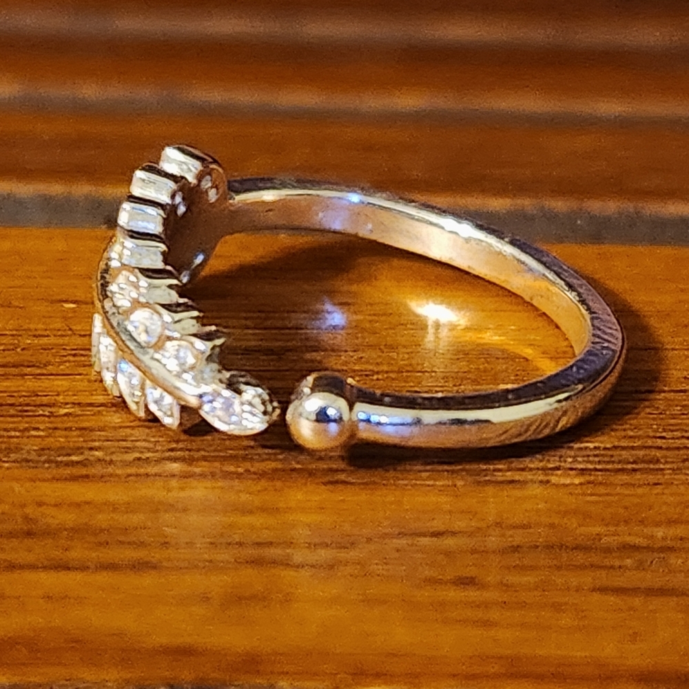 Intricate Silver Leaf Ring Size 5 - Picture 3 of 4